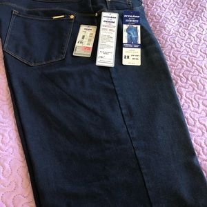 Nygard Plus Luxe denim slims denim jeans